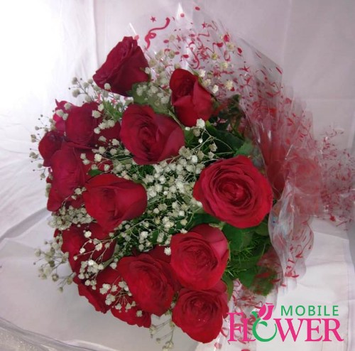 20 Red roses bunch by mobile flower pune